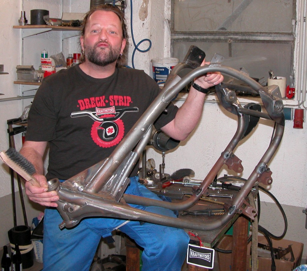 Krautmotors_Dreck_Strip_1
