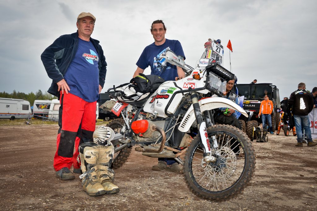 Dreamteam mit dem Boxer Motorrad auf der Baja Deutschland 2016