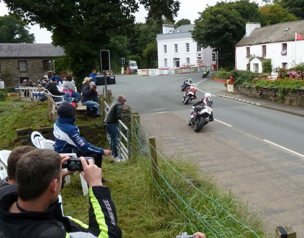 Isle of man beim Renntraining