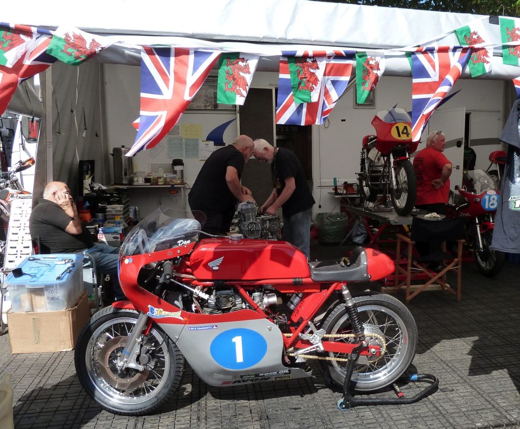Fahrerlager auf der Isle of man