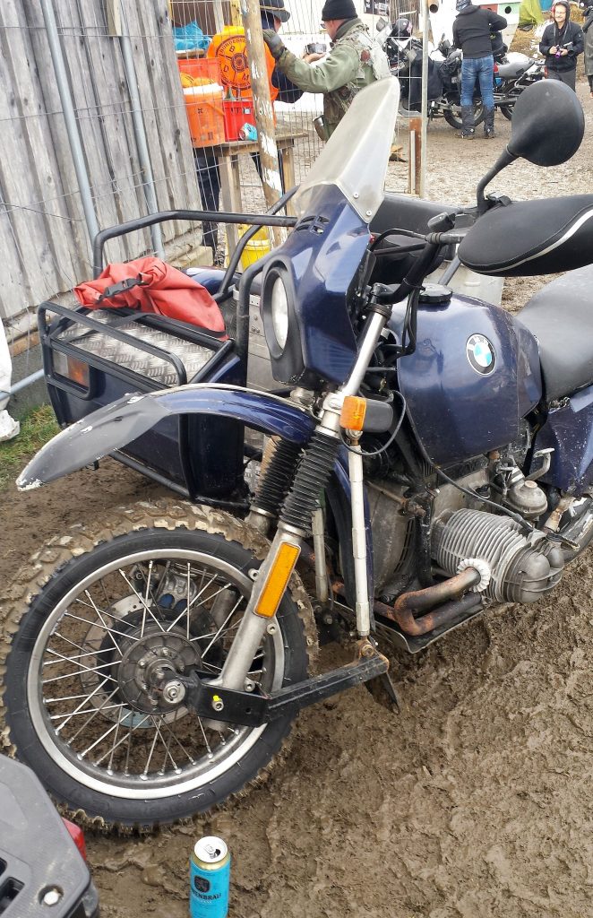 Schwingengabelumbau im BMW Motorrad 2-Ventil Boxer