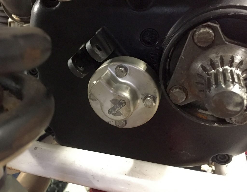 Hydraulischer Kupplungsnehmerzylinder am BMW 2-Ventil Getriebe